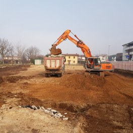Immagine 11 realizzazione Demolizione fabbricato uso civile e scavo a sezione ampia